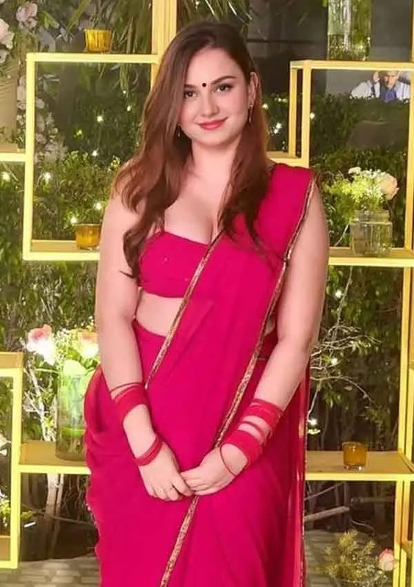 Tanisha Sharma Call Girl Alaknanda